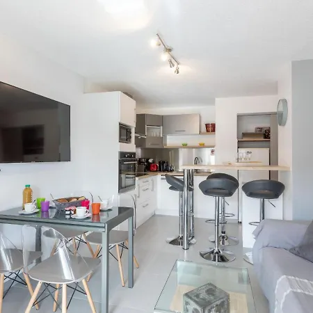 Domaine Du Preconil-4 By Interhome Apartment