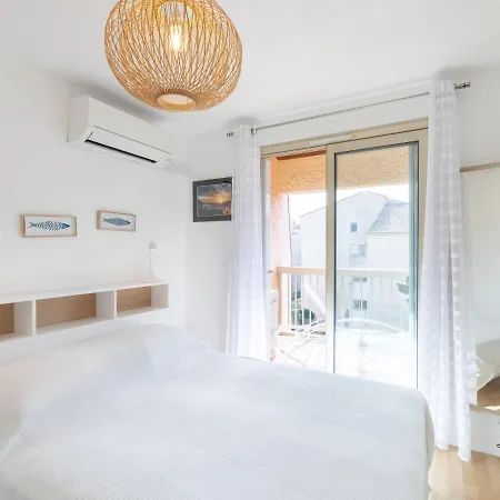 Daire Domaine Du Preconil-4 By Interhome *
